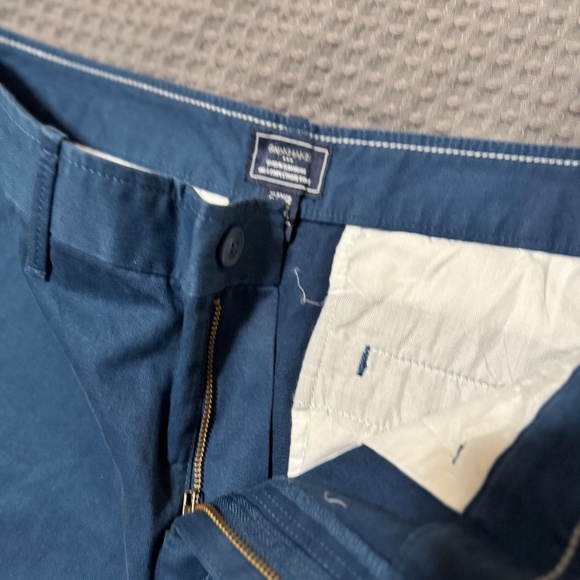 Men’s Khaki Pants (33x28) | Gap Lived-in Slim Khakis - Picture 8 of 10